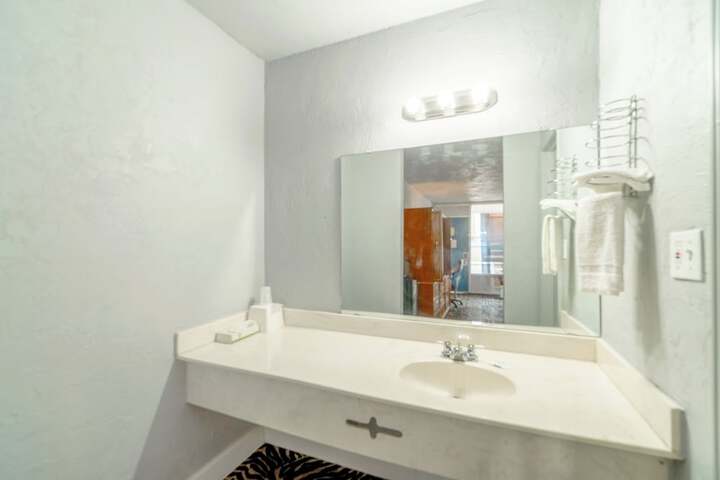 Clean Restrooms