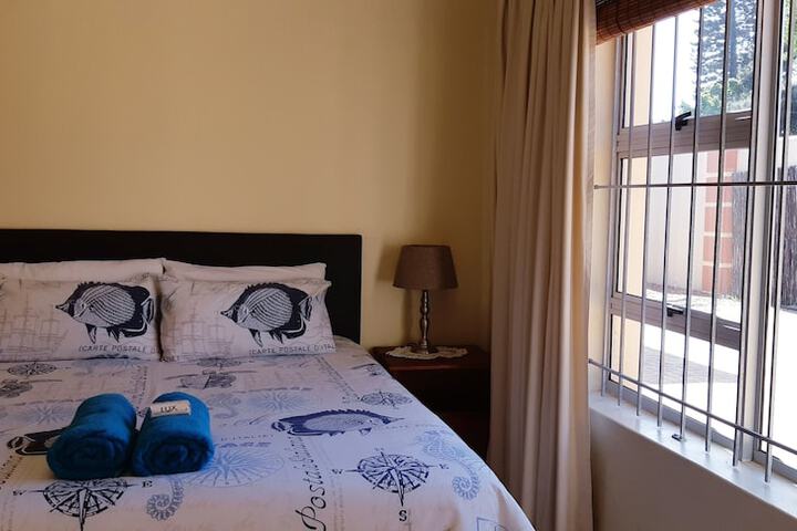 Room 3 of 3
