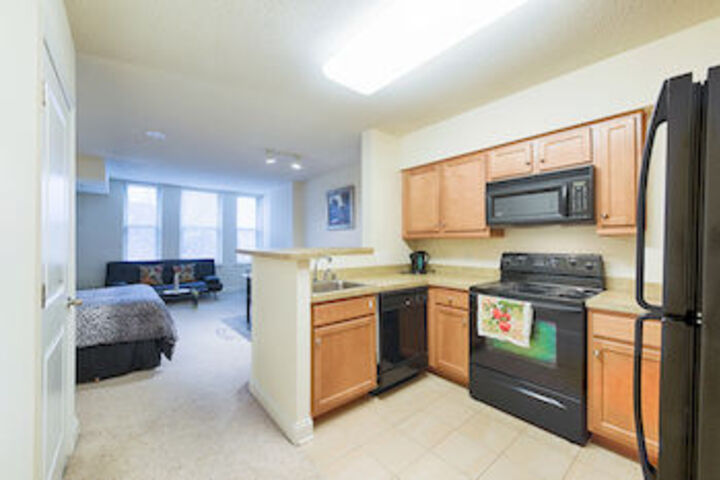 Room 15 of 34