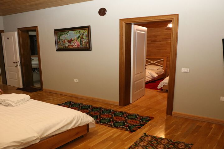 Room 25 of 35