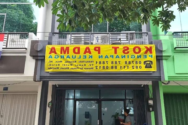 OYO Life 92878 Kost Padma Syariah