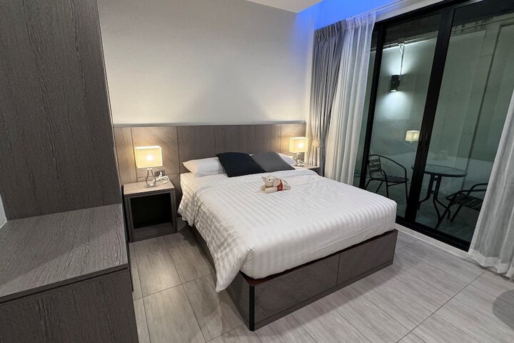 Room 5 of 44