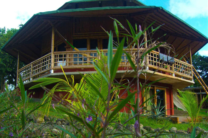 DESEO BAMBOO ECOLODGE - BUNGALOWS
