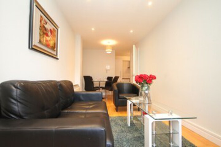 Coppinger Row Residence