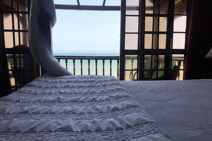 Room 3 of 51