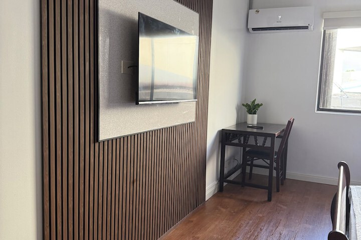 Room 16 of 23