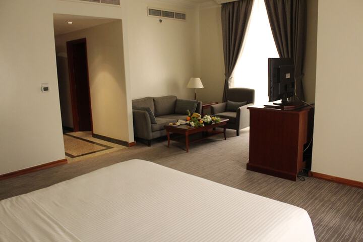 Room 60 of 132