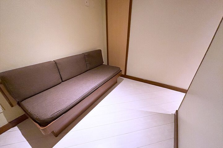 Room 30 of 78