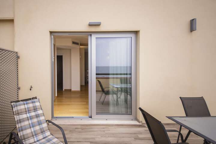 Terrace/Patio 34 of 73