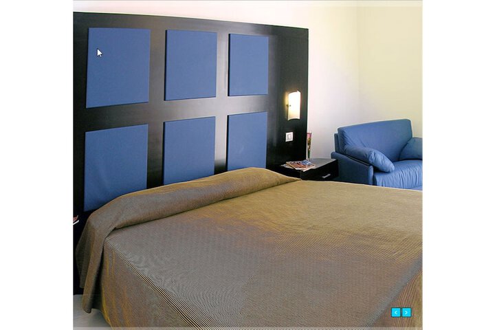 Room 3 of 18