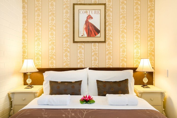 Room 5 of 39