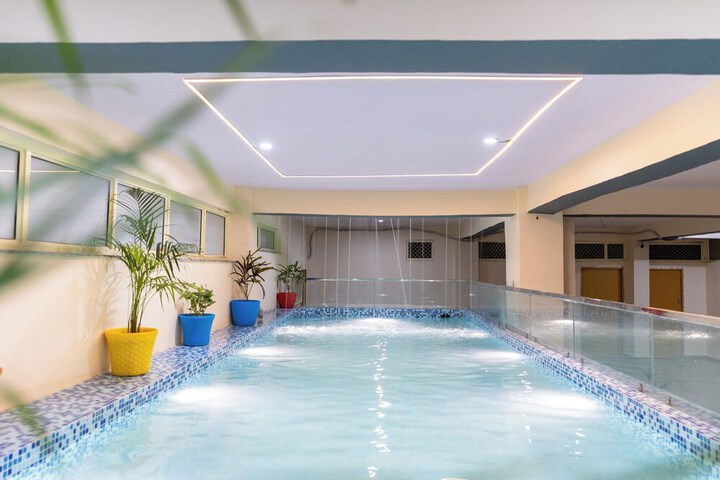 Pool 43 of 66
