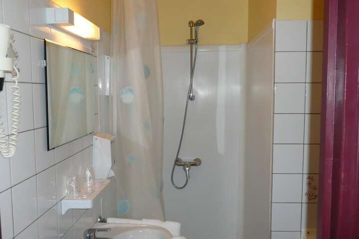 Room 19 of 31