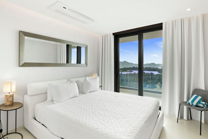 Room 284 of 1000