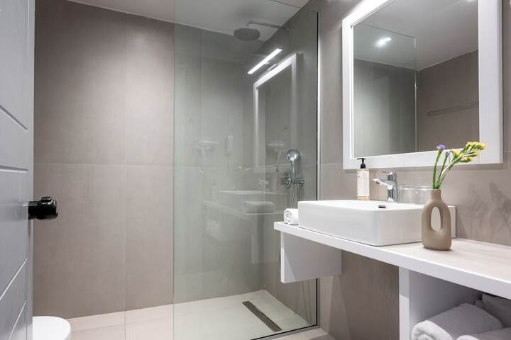 Bathroom Interior Photo