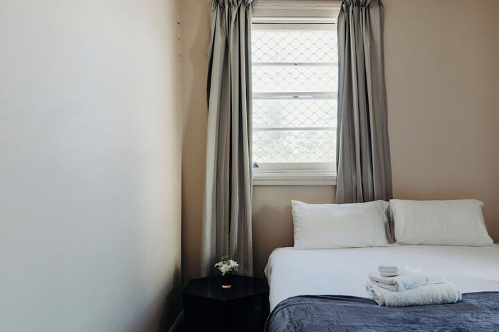 Room 10 of 49