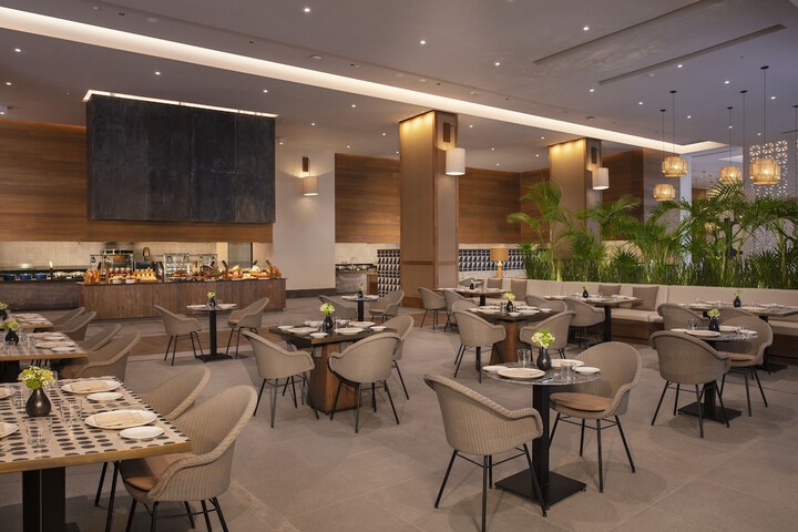 Dining 105 of 134