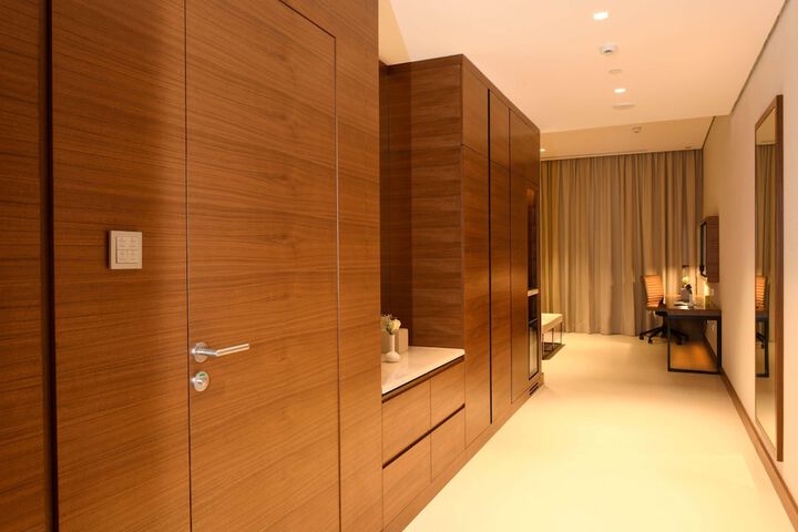 Room 10 of 89