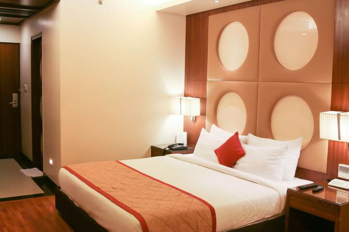 Room 4 of 46