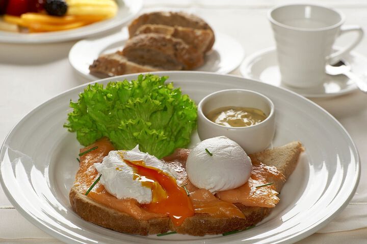 Breakfast/Coffee Service 117 of 142