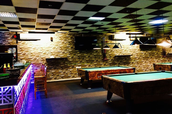 Lounge 73 of 87