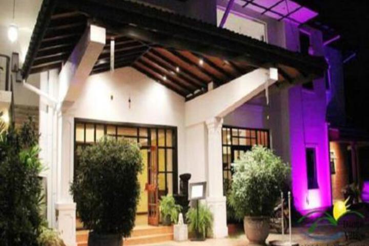 Dampe Village Hotel
