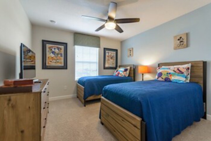 Room 7 of 26