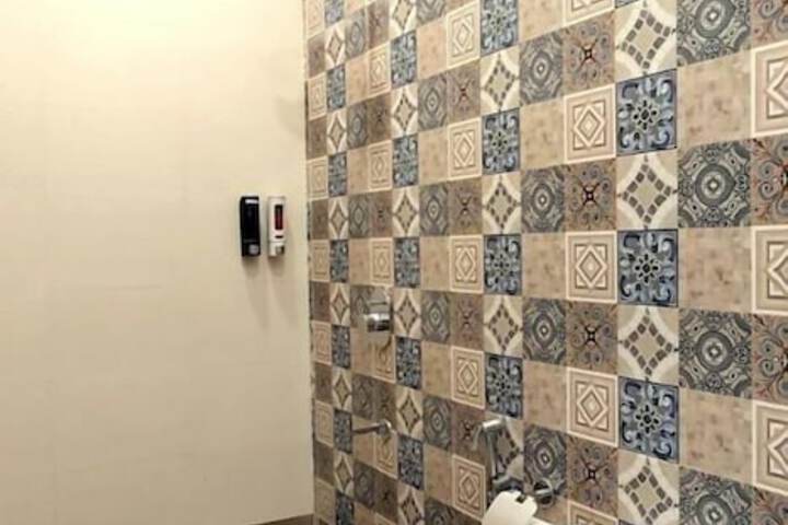 Room 74 of 114