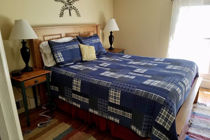 Room 9 of 39