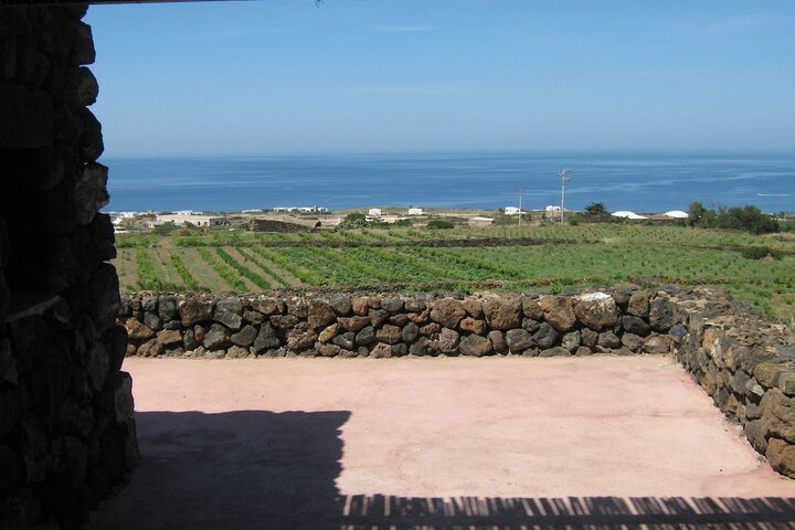 Sundeck 118 of 126