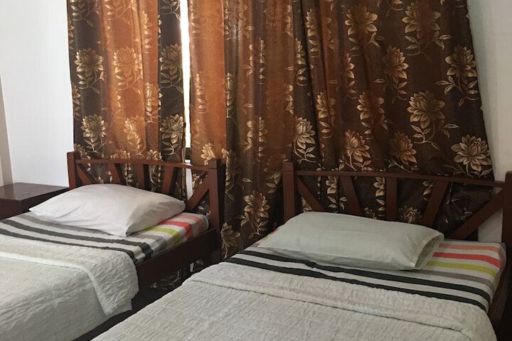 Room 16 of 74