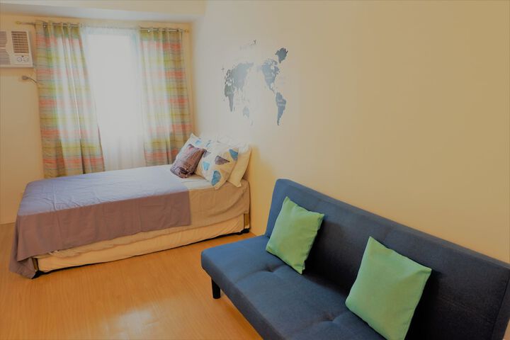 Room 8 of 27