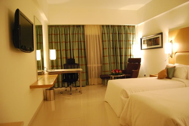 Room 16 of 31