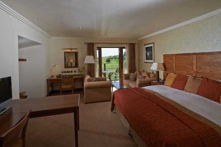 Room 10 of 54