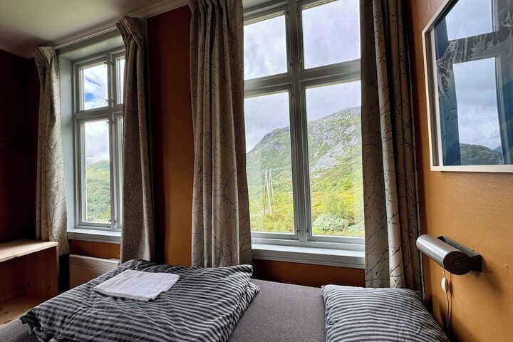 Room 20 of 39