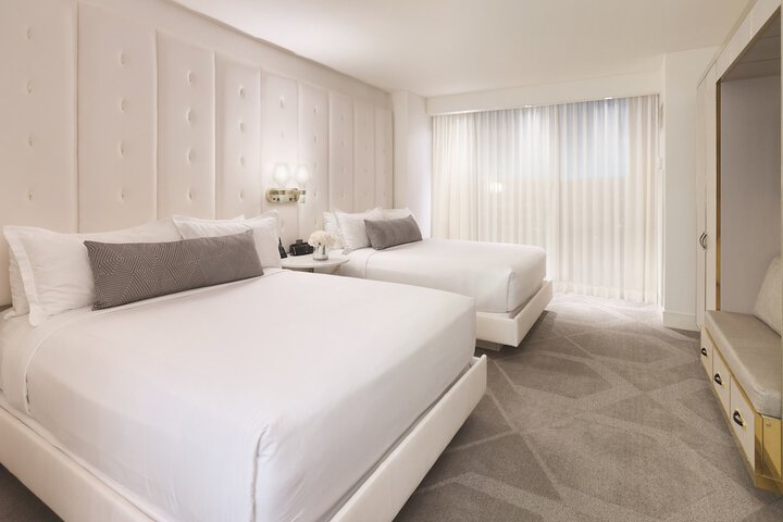 Room 11 of 50