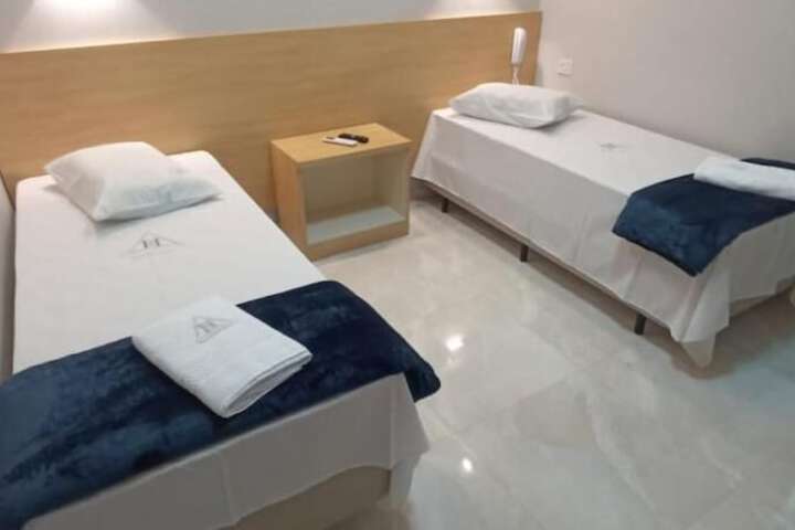Room 6 of 19