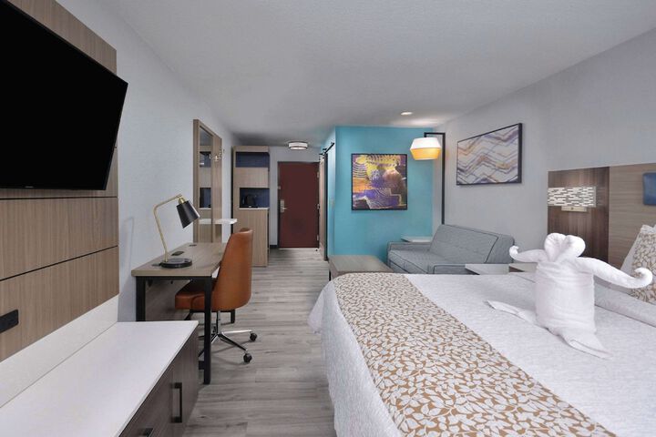 Standard | King Bed (19 of 31)