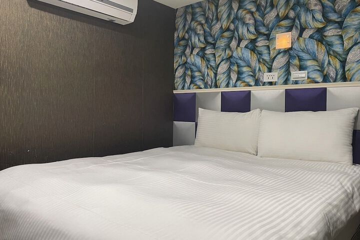 ELIM Hotel