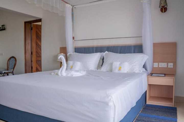 Room 19 of 50