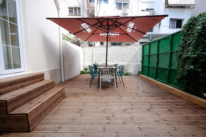 Terrace/Patio 26 of 38