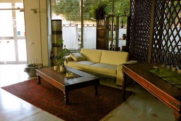 Hotel Lobby