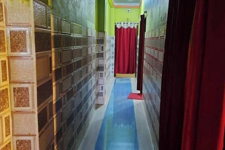 Hotel Interior 2 of 13