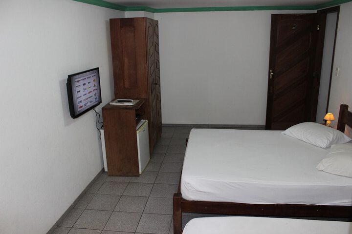 Room 19 of 40
