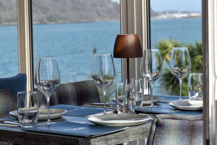Dining 72 of 94