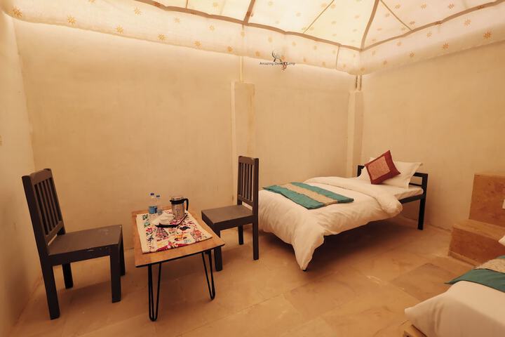 Room 8 of 29