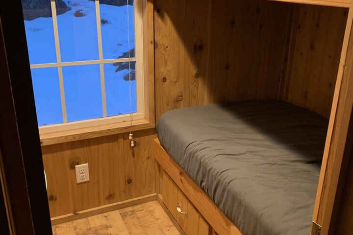 Room 12 of 53