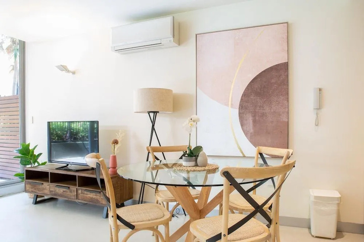 Stylish Port Melbourne Pad