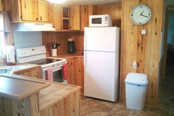 Room 12 of 16
