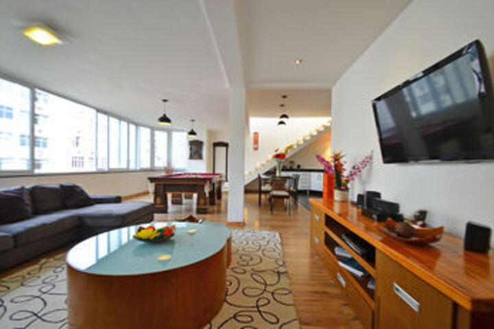 Room 21 of 27